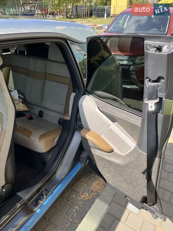 Хэтчбек BMW I3 2015 в Днепре фото 14 Хэтчбек BMW I3 2015 в Днепре