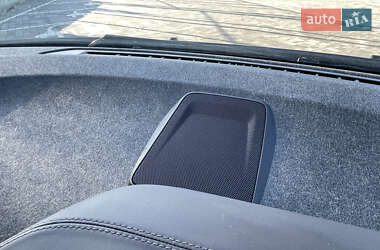 Хэтчбек BMW I3 2017 в 