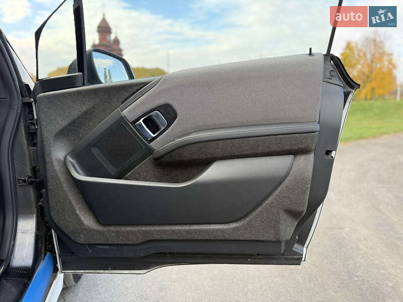 Хэтчбек BMW I3 2020 в Дубно