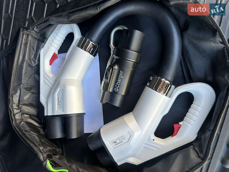 Хэтчбек BMW I3 2014 в Киеве