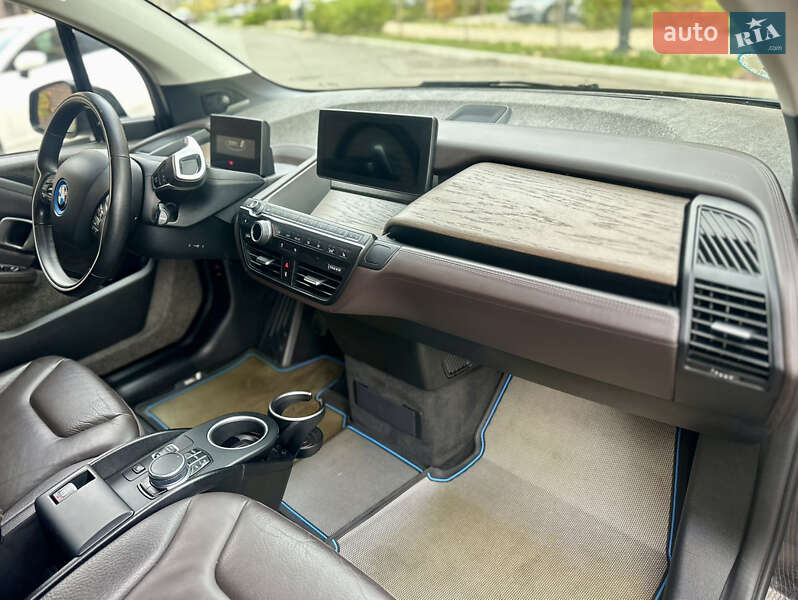 Хэтчбек BMW I3 2017 в Новоархангельске фото 32 Хэтчбек BMW I3 2017 в Новоархангельске