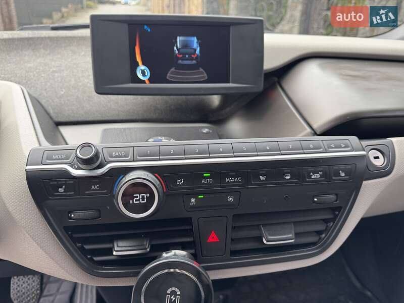 Хэтчбек BMW I3 2014 в Хмельницком