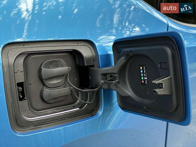 Хэтчбек BMW I3 2018 в Киеве