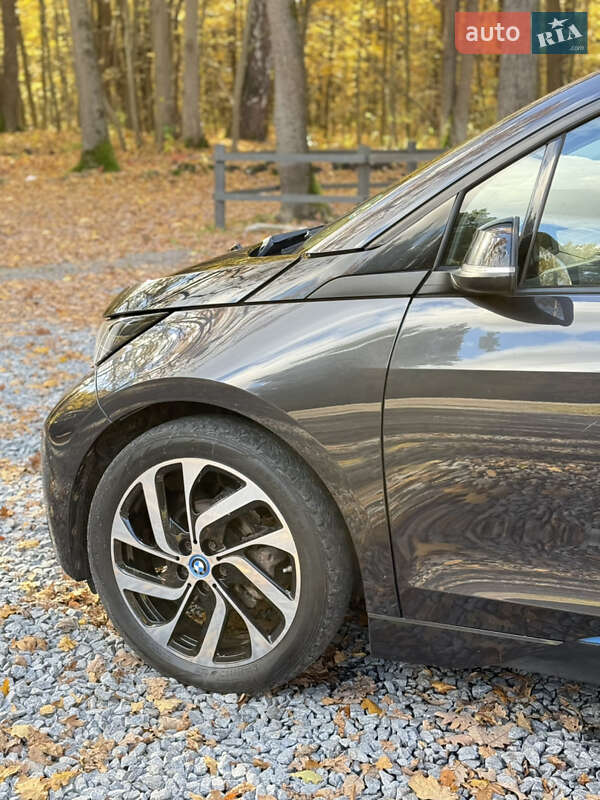 Хэтчбек BMW I3 2015 в Бродах фото 4 Хэтчбек BMW I3 2015 в Бродах