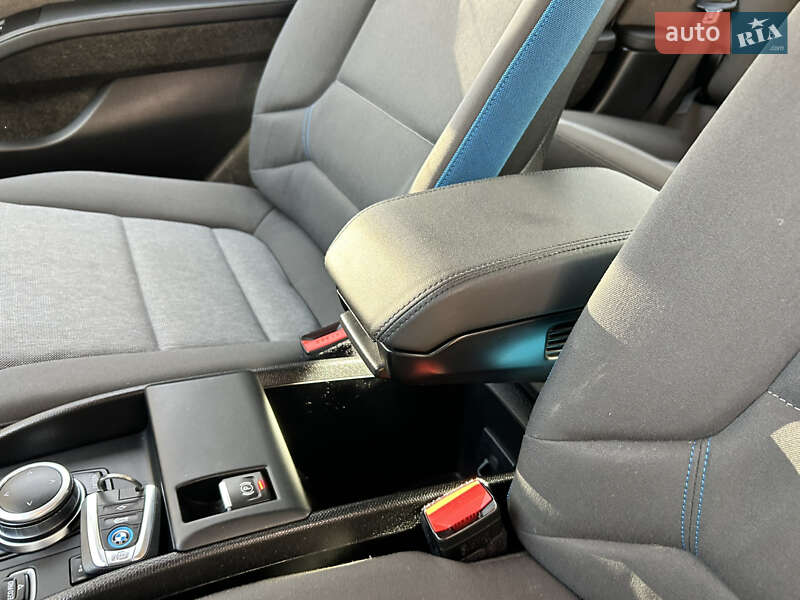 Хетчбек BMW I3 2019 в Києві фото 28 Хетчбек BMW I3 2019 в Києві