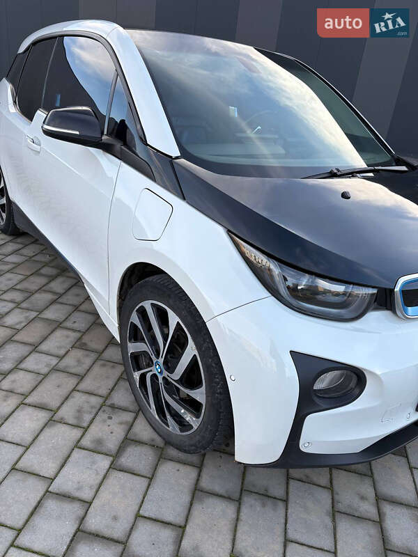 Хэтчбек BMW I3 2015 в Хмельницком