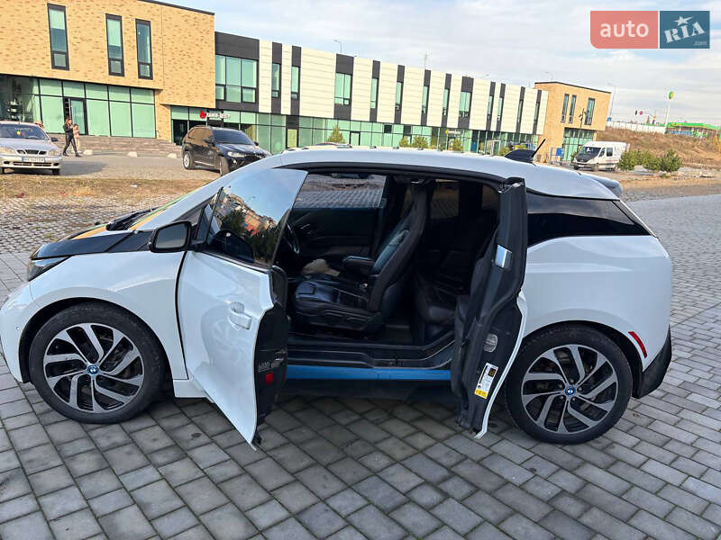 Хэтчбек BMW I3 2015 в Хмельницком