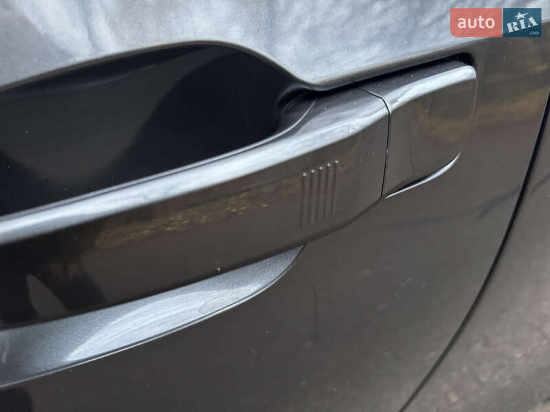 Хэтчбек BMW I3 2018 в Киеве