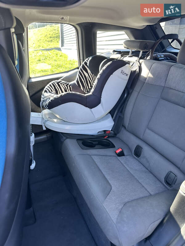 Хэтчбек BMW I3 2015 в Киеве