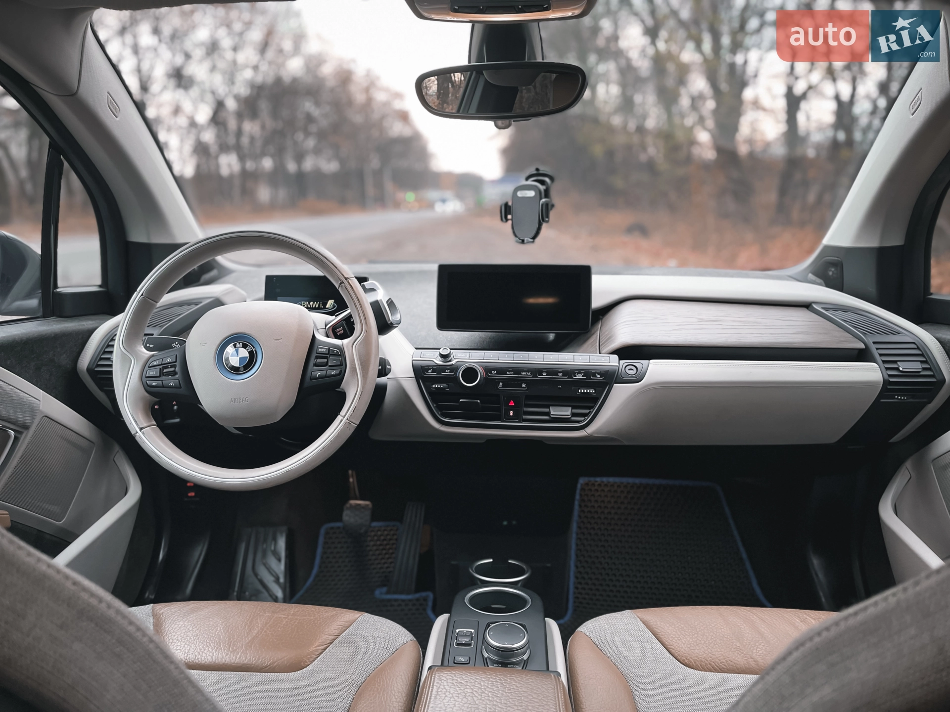 2016 BMW i3 - мініатюра 12