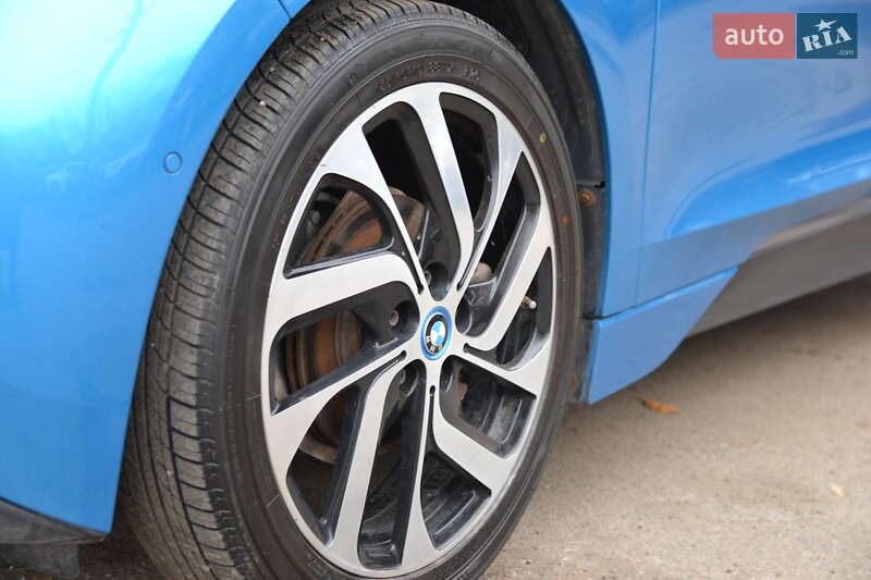 Хэтчбек BMW I3 2017 в Луцке