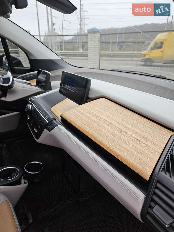 Хэтчбек BMW I3 2015 в Киеве фото 20 Хэтчбек BMW I3 2015 в Киеве