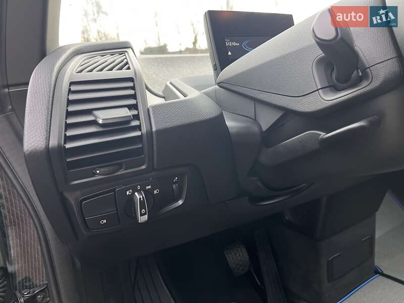 Хетчбек BMW I3 2020 в Житомирі