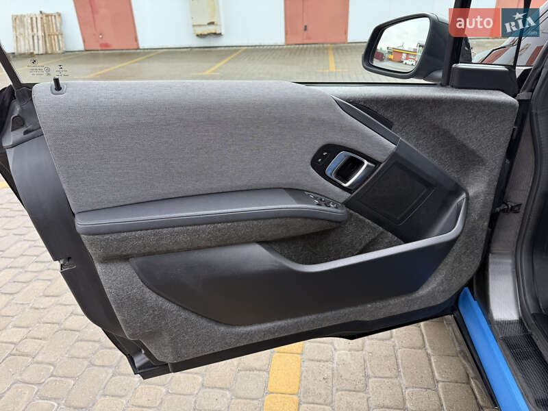 Хетчбек BMW I3 2016 в Львові фото 19 Хетчбек BMW I3 2016 в Львові