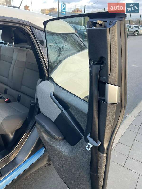 Хэтчбек BMW I3 2015 в Киеве