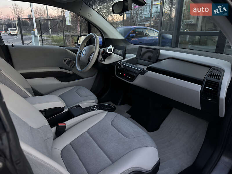 Хэтчбек BMW I3 2015 в Львове