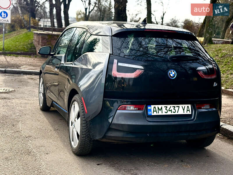 Хэтчбек BMW I3 2016 в Житомире
