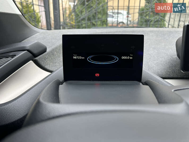 Хетчбек BMW I3 2016 в Вінниці