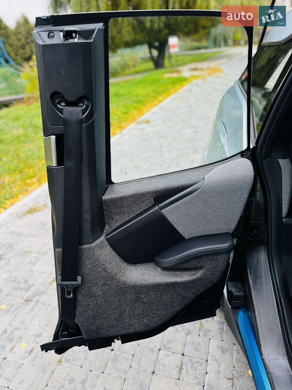 Хетчбек BMW I3 2014 в Здолбуніві