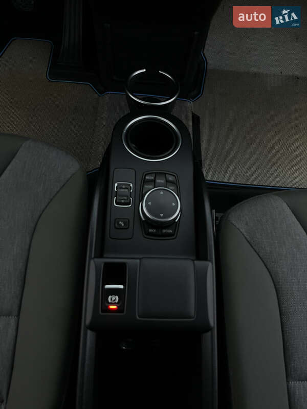 Хетчбек BMW I3 2014 в Хмельницькому