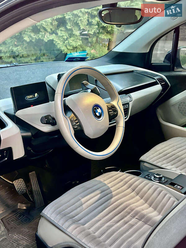 Хэтчбек BMW I3 2015 в Киеве