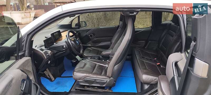 Хэтчбек BMW I3 2015 в Ужгороде