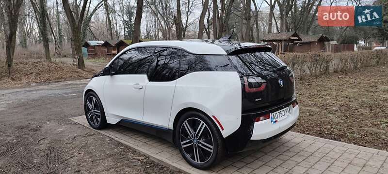 Хэтчбек BMW I3 2015 в Ужгороде