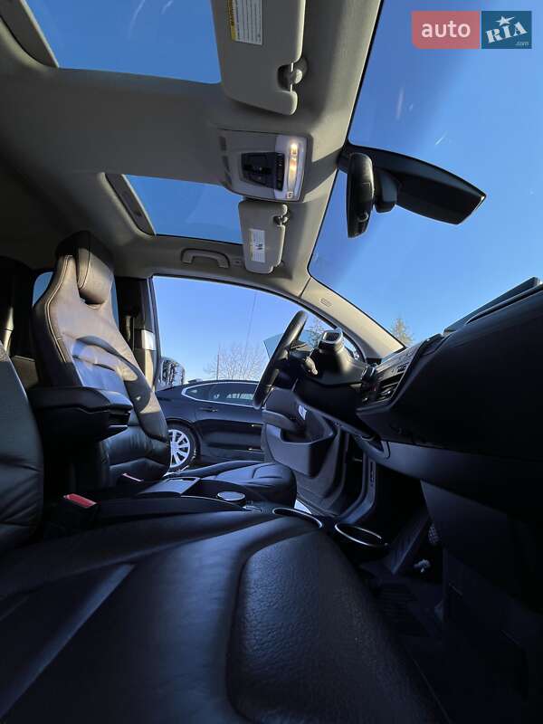 Хетчбек BMW I3 2017 в Чернівцях