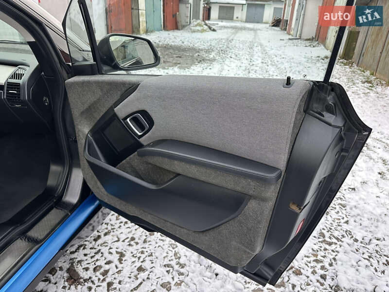 Хэтчбек BMW I3 2014 в Стрые фото 34 Хэтчбек BMW I3 2014 в Стрые
