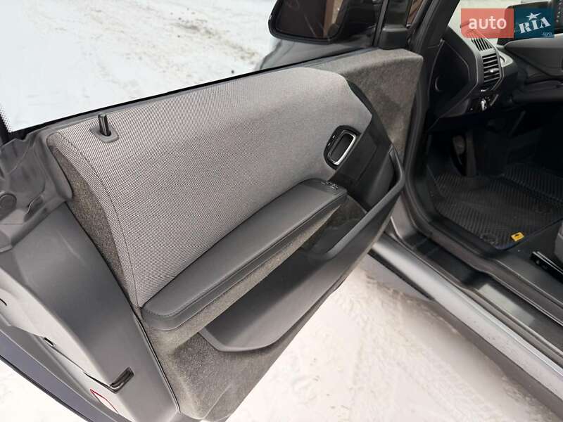 Хэтчбек BMW I3 2019 в Киеве фото 13 Хэтчбек BMW I3 2019 в Киеве