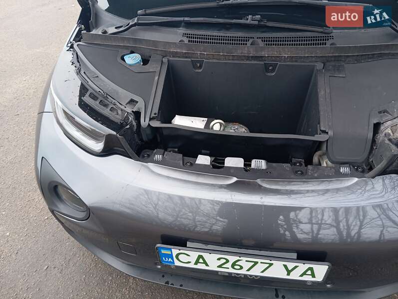 Хэтчбек BMW I3 2017 в Умани фото 12 Хэтчбек BMW I3 2017 в Умани