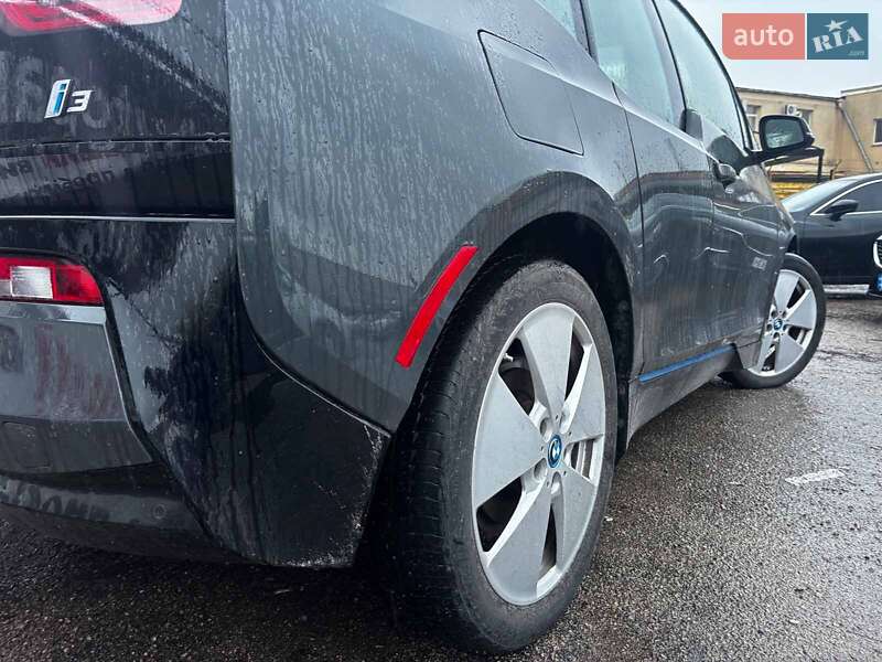 Хэтчбек BMW I3 2015 в Запорожье