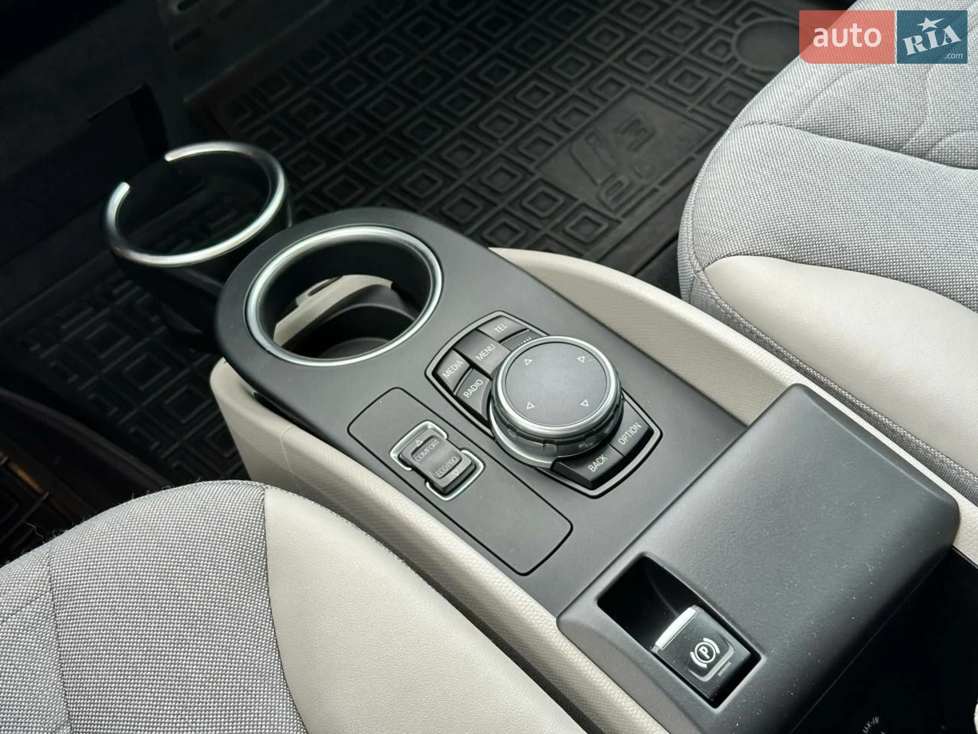 2015 BMW i3 - мініатюра 17