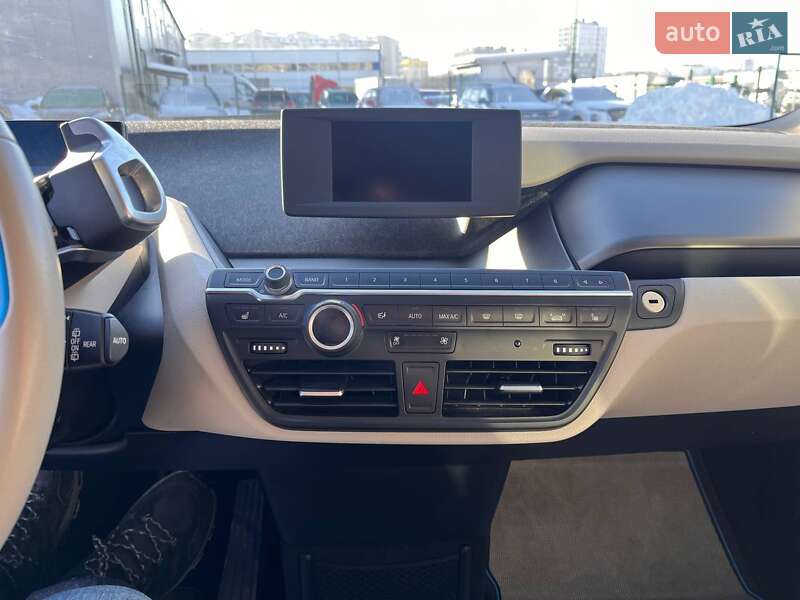 Хэтчбек BMW I3 2014 в Львове фото 15 Хэтчбек BMW I3 2014 в Львове
