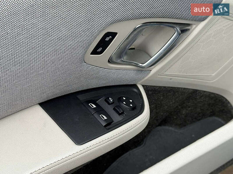 Хэтчбек BMW I3 2016 в Одессе