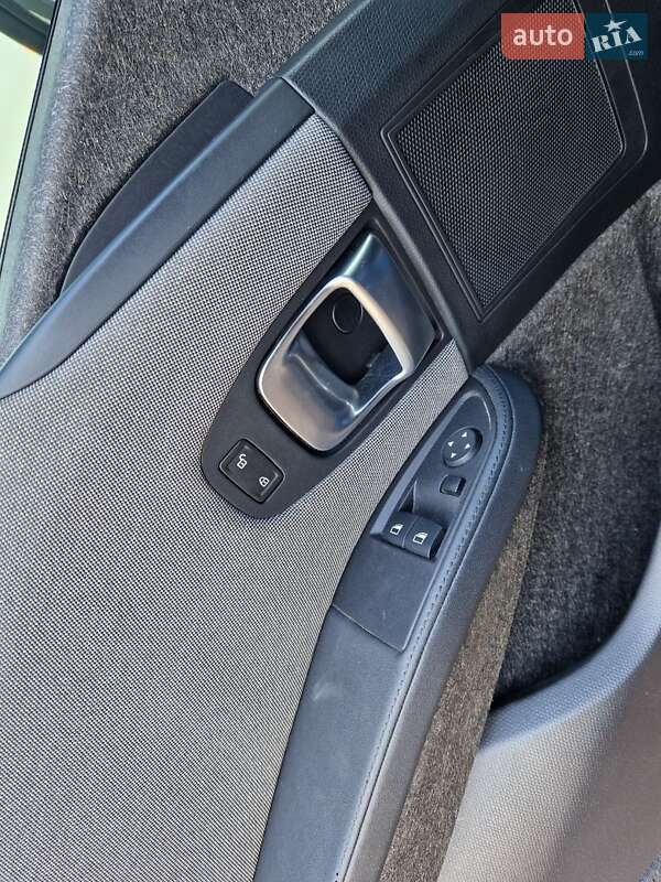Хетчбек BMW I3 2020 в Кропивницькому фото 12 Хетчбек BMW I3 2020 в Кропивницькому