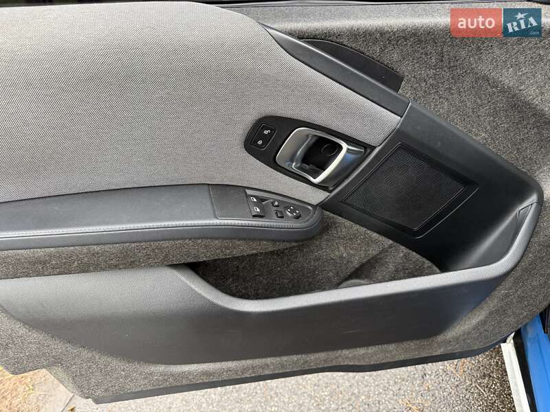 Хетчбек BMW I3 2017 в Києві фото 51 Хетчбек BMW I3 2017 в Києві