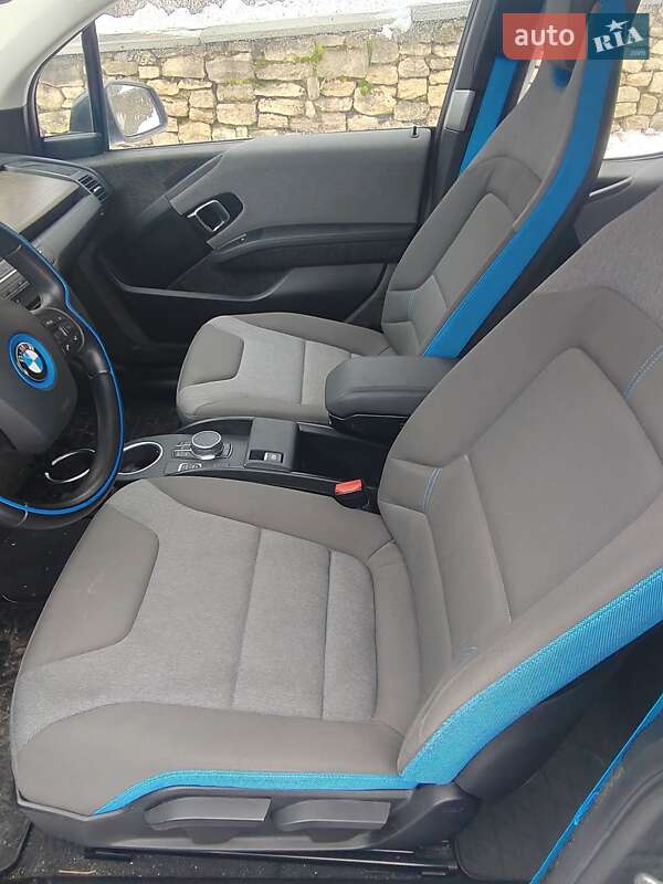 Хэтчбек BMW I3 2018 в Остроге