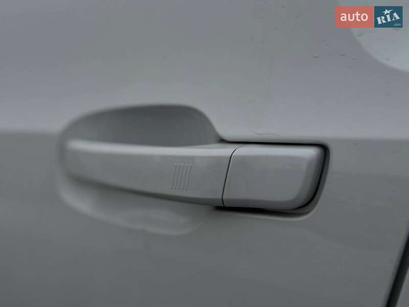 Хэтчбек BMW I3 2016 в Ровно