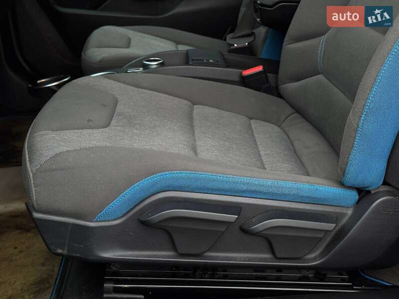 Хэтчбек BMW I3 2016 в Ровно