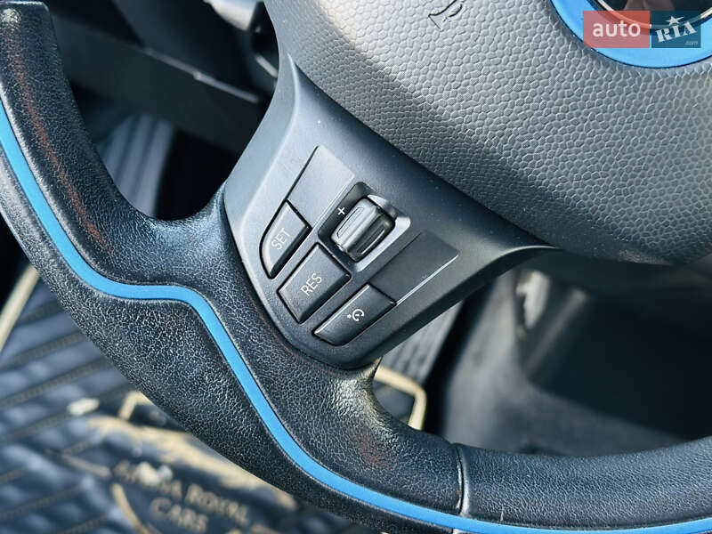 Хетчбек BMW I3 2017 в Харкові