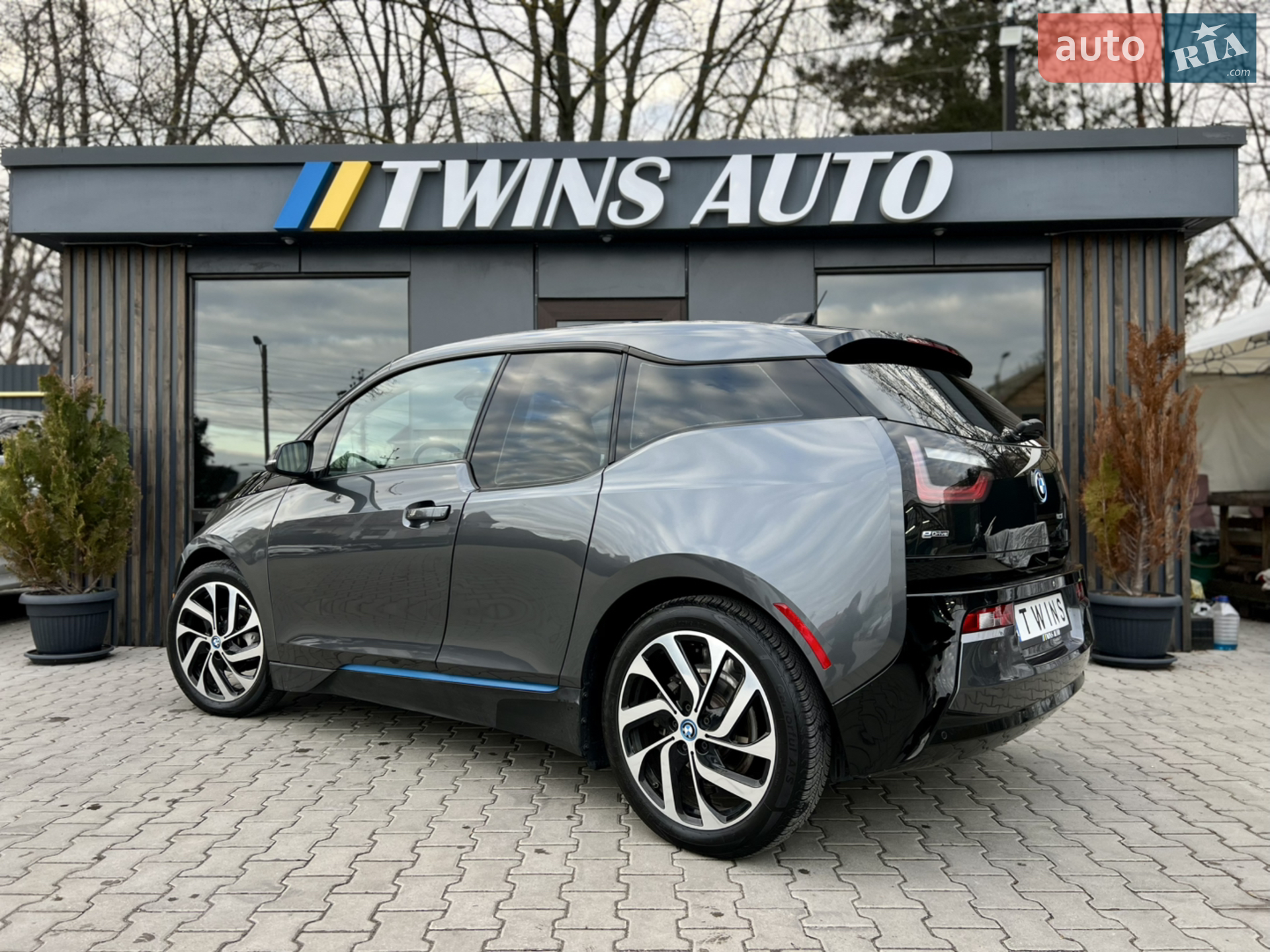 2017 BMW i3 - мініатюра 23