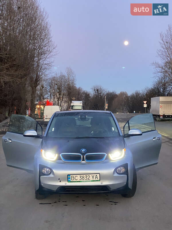 Хэтчбек BMW I3 2014 в Львове
