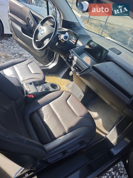 Хэтчбек BMW I3 2017 в Новояворовске