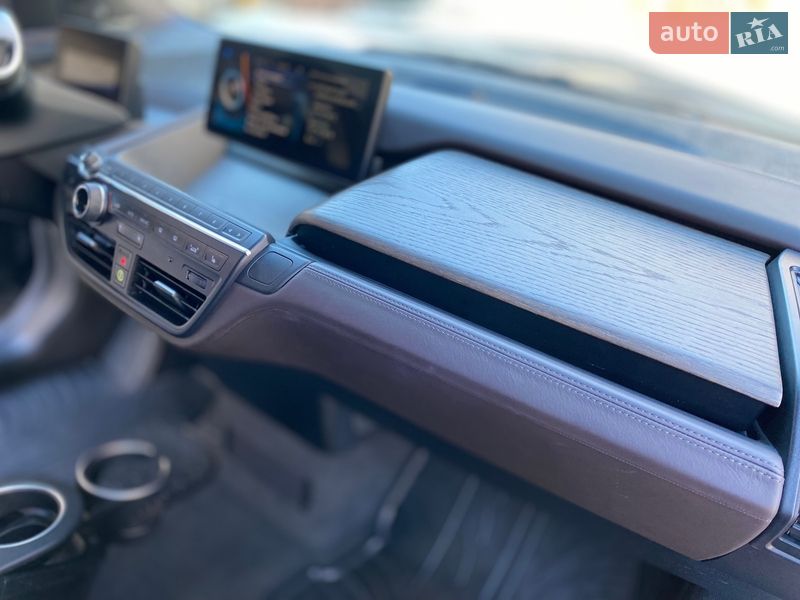 Хэтчбек BMW I3 2017 в Киеве
