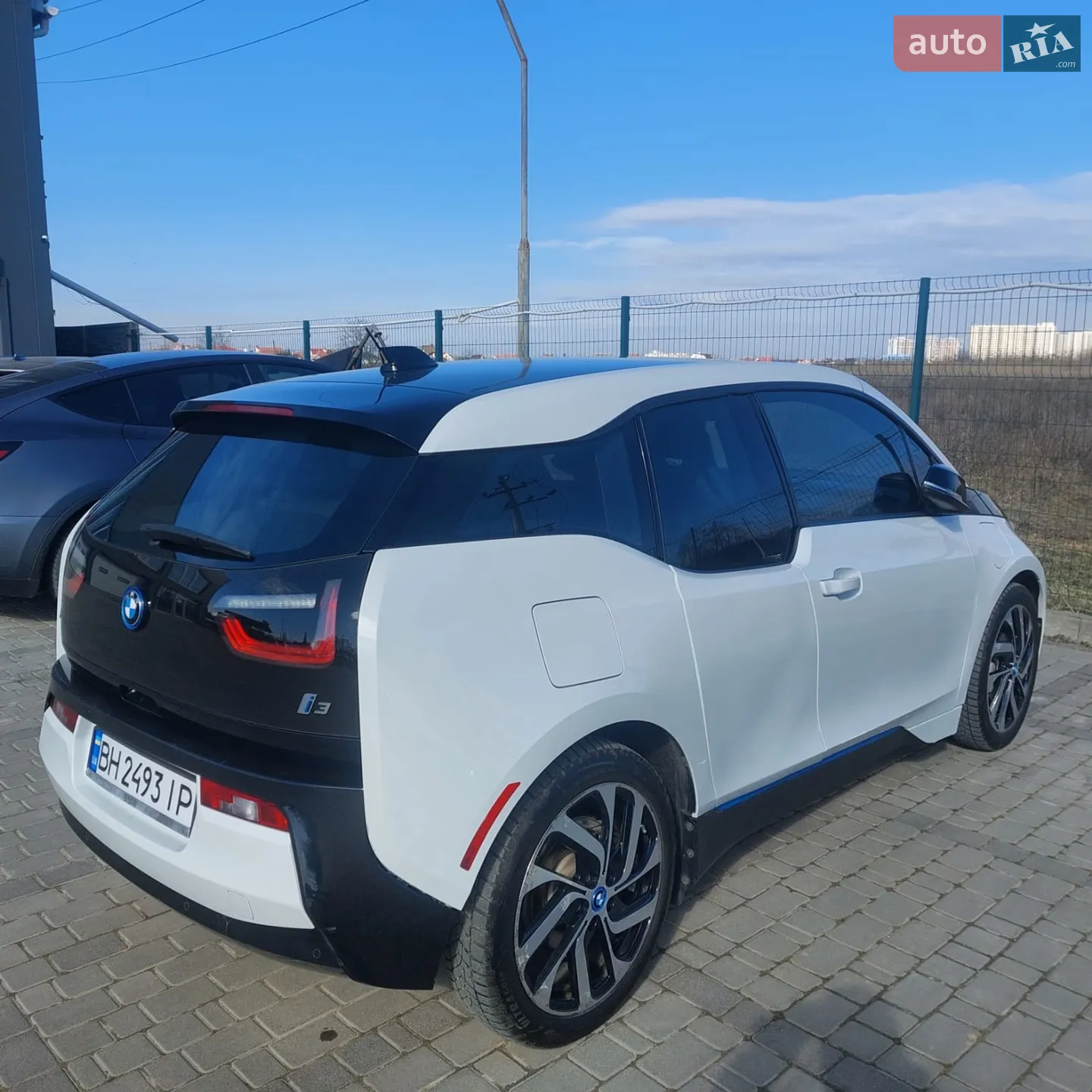 2017 BMW i3 - мініатюра 7
