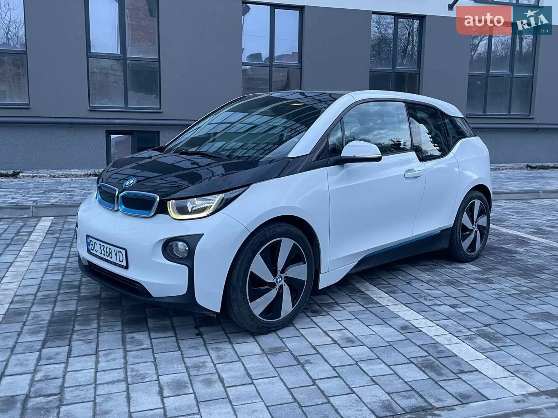 2015 BMW i3 - мініатюра 28
