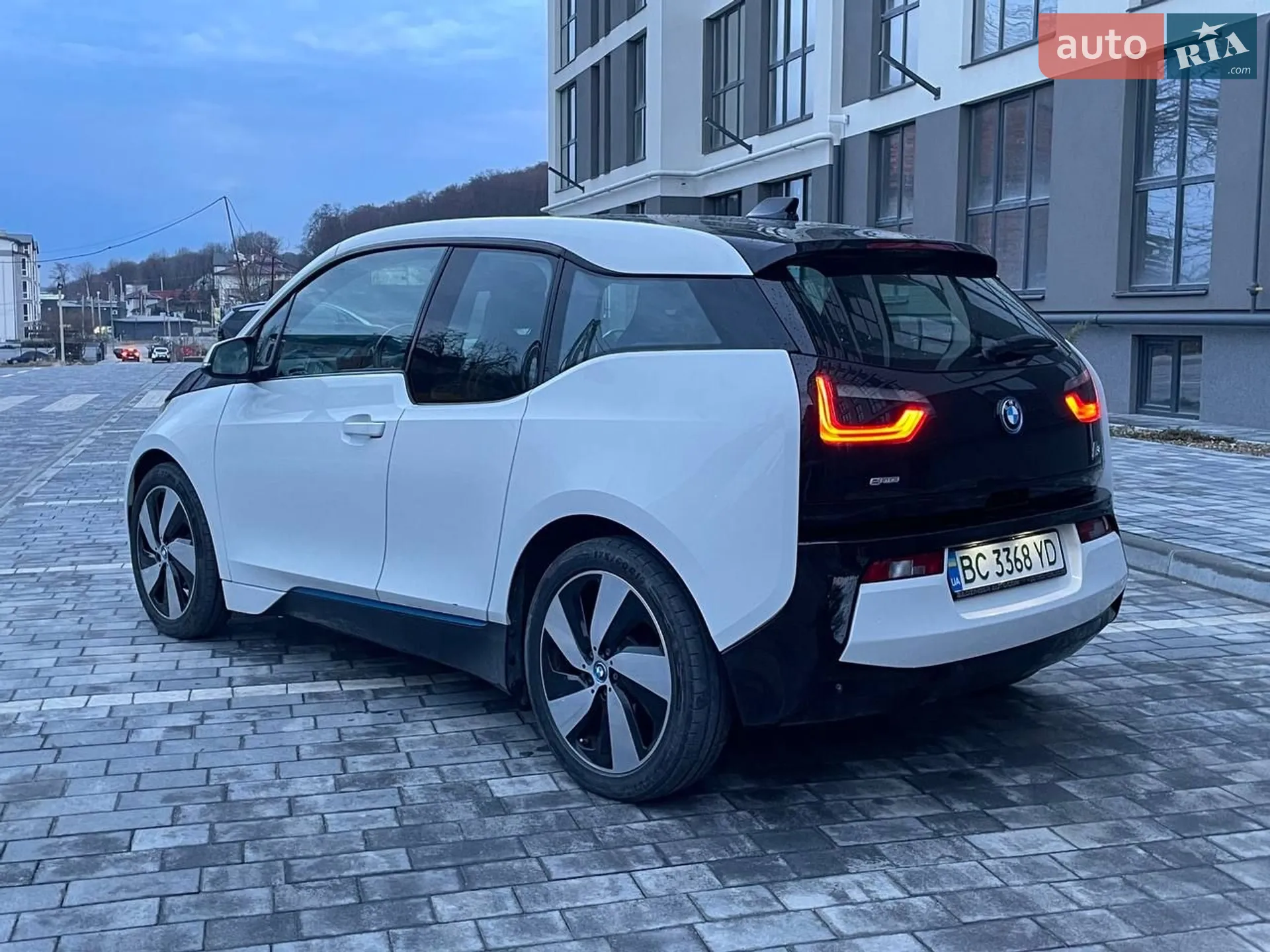 2015 BMW i3 - мініатюра 17