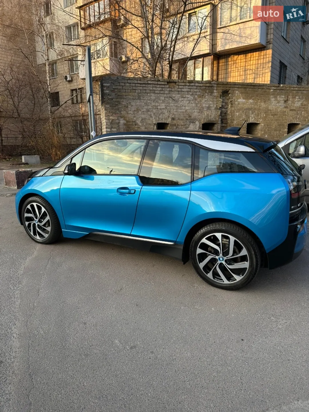 2018 BMW i3 - мініатюра 2