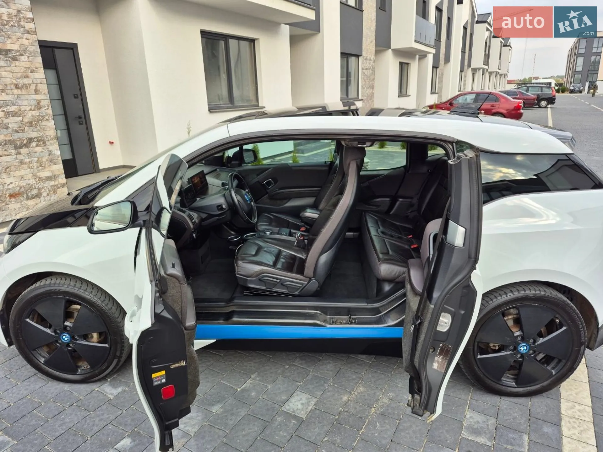 2016 BMW i3 - мініатюра 32